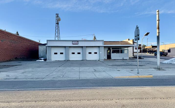 100 E Main St, Cut Bank, MT 59427 | Crexi.com