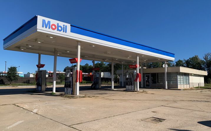 Pictures of Land, Retail property located at 6969 W Bert Kouns Industrial Loop, Shreveport, LA 71129 for sales - image #1