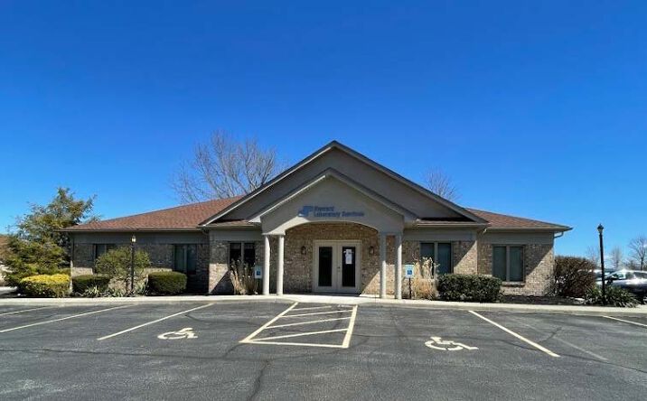 Pictures of Office property located at 811 Southwestern Run, Youngstown, OH 44514 for sales - image #1
