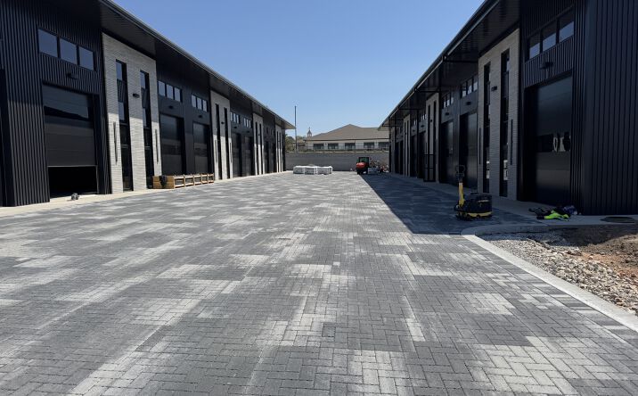 Pictures of Hospitality, Mixed Use, Office, Self Storage, Special Purpose property located at 2105 S 31st St, Rogers, AR 72756 for sales - image #1