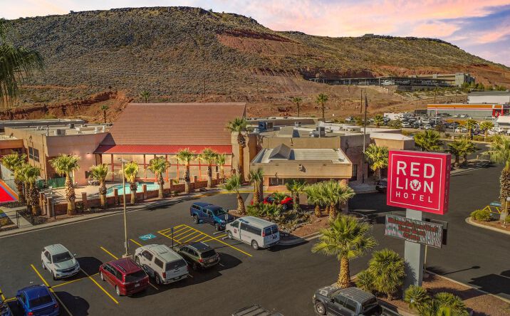 Pictures of Hospitality property located at 850 S Bluff St, St. George, UT 84770 for sales - image #1