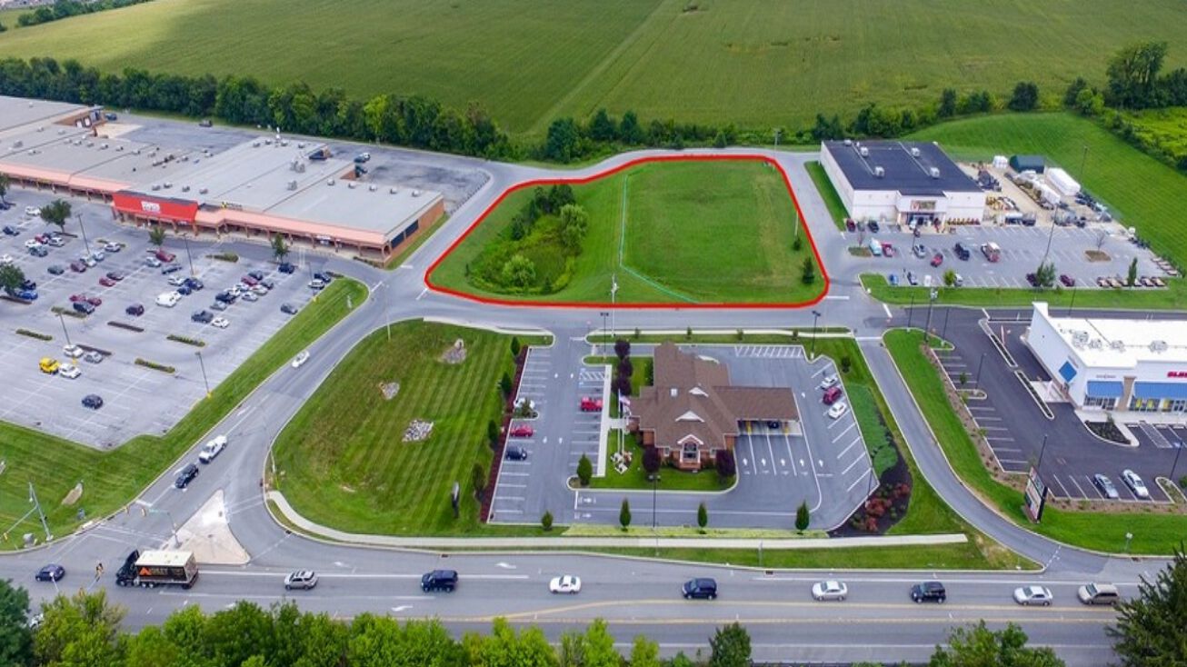 1980 Quentin Road, Lebanon, PA 17042