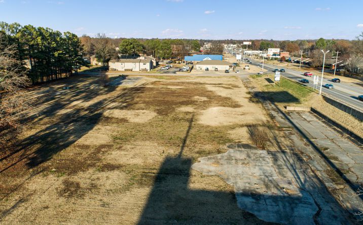 Pictures of Special Purpose, Land property located at 800 Southwest Drive, Jonesboro, AR 72401 for sales - image #1