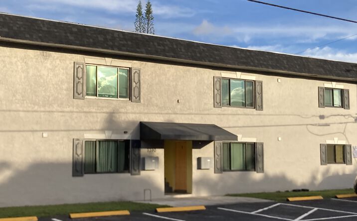 Pictures of Multifamily property located at 7390 NW 38th St, Hollywood, FL 33024 for sales - image #1