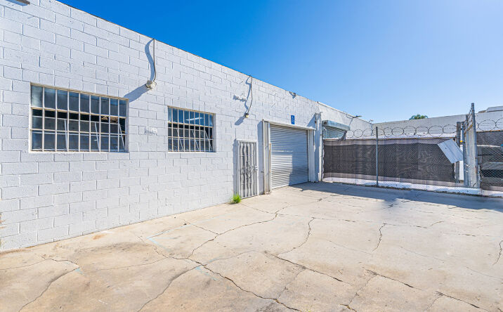 Pictures of Industrial property located at 947 N Vignes st, Los Angeles, CA 90012 for sales - image #1