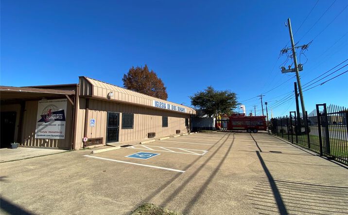 Pictures of Special Purpose property located at 7041 Military Parkway, Dallas, TX 75227 for sales - image #1