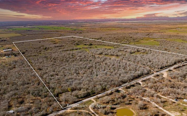 Pictures of Land, Mixed Use, Multifamily property located at 399 Seals Creek Rd, Lockhart, TX 78644 for sales - image #1
