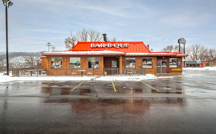 Pictures of Industrial, Retail, Special Purpose property located at 3055 WI-16, Onalaska, WI 54650 for sales - image #1