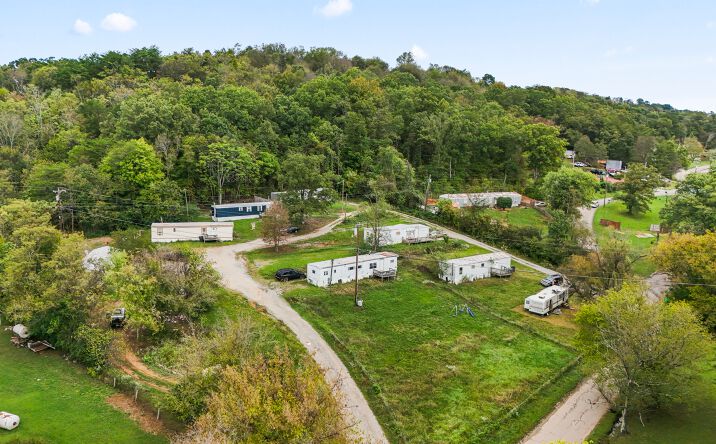 Pictures of Land, Mixed Use, Mobile Home Park, Multifamily property located at 1418 Mae Collins Rd, Morristown, TN 37813 for sales - image #1