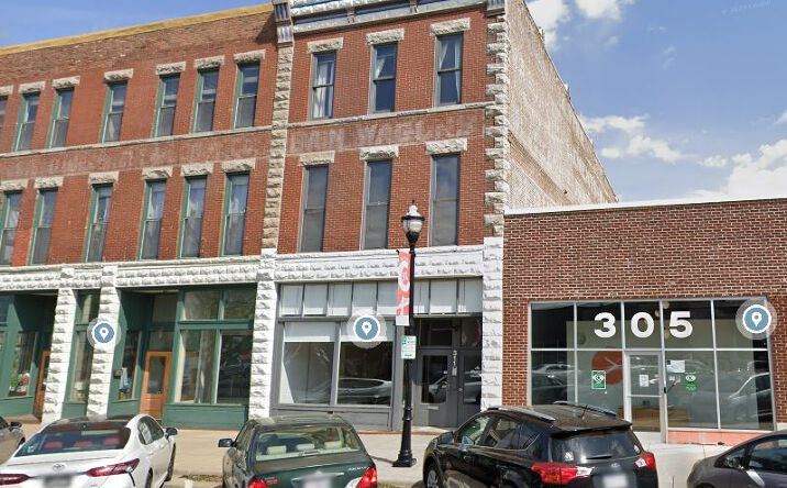 Pictures of Multifamily property located at 311 W Commercial St, Springfield, MO 65803 for sales - image #1
