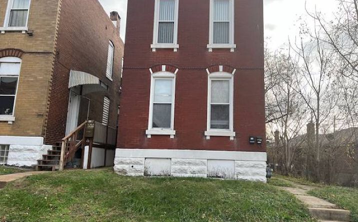 Pictures of Mixed Use property located at 5216 S. Compton Ave, St Louis, MO 63111 for sales - image #1