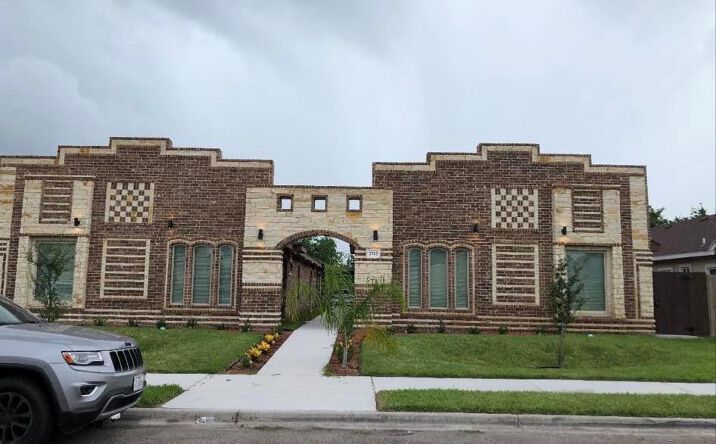 Pictures of Multifamily property located at 2712 Primrose Avenue, Edinburg, TX 78541 for sales - image #1