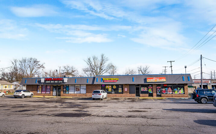 Pictures of Retail property located at 5703 S Wayne Rd, Wayne, MI 48184 for sales - image #1