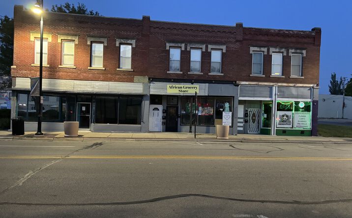 Pictures of Mixed Use property located at 102 7th St, Rockford, IL 61104 for sales - image #1