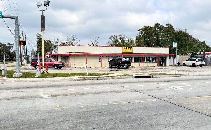 Pictures of Retail property located at 4901, 4902 & 4905 Laura Koppe Rd, Houston, TX 77016 for sales - image #1