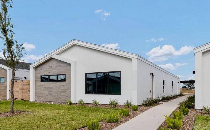 Pictures of Multifamily property located at Sparrow Rd, Weslaco, TX 78596 for sales - image #1