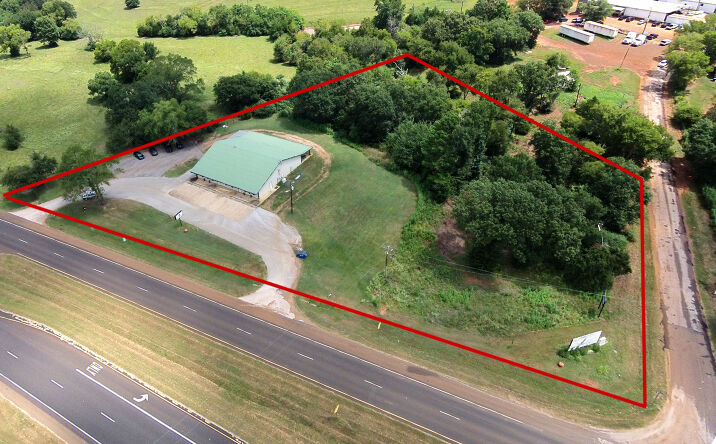 Pictures of Special Purpose property located at 37252 US Hwy 69 N, Jacksonville, TX 75766 for sales - image #1