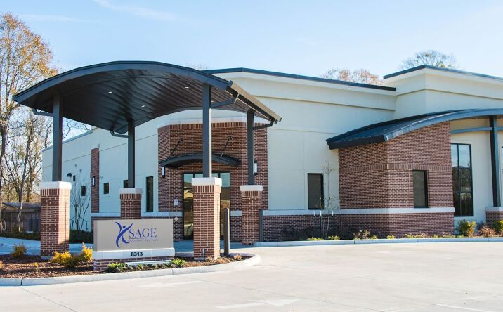 Pictures of Retail property located at 8923 Bluebonnet Blvd, Baton Rouge, LA 70810 for sales - image #1