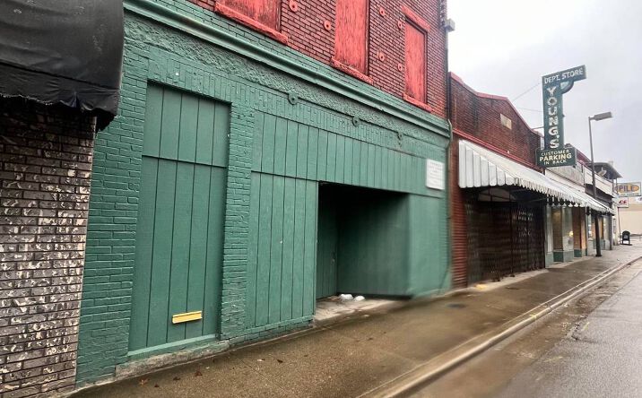 Pictures of Office property located at 1611 Washington Street W, Charleston, WV 25387 for sales - image #1