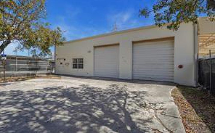 Pictures of Mixed Use property located at 112 S F Street, Lake Worth Beach, FL 33460 for sales - image #1