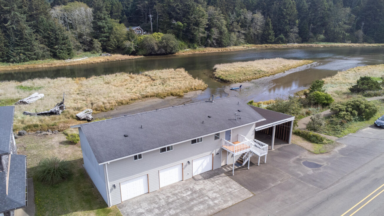 Pictures of Land, Self Storage, Office property located at 4850 SE 51st Street, Lincoln City, OR 97367 for sales - image #1