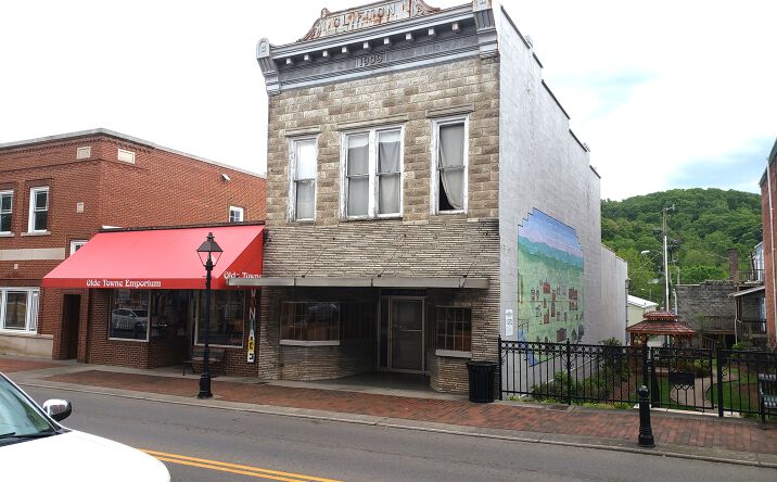 Pictures of Mixed Use, Retail property located at 204 E Main St, Rogersville, TN 37857 for sales - image #1