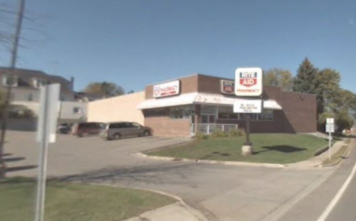 Pictures of Office, Retail, Special Purpose property located at 161 E Beech St, Harrison, MI 48625 for sales - image #1