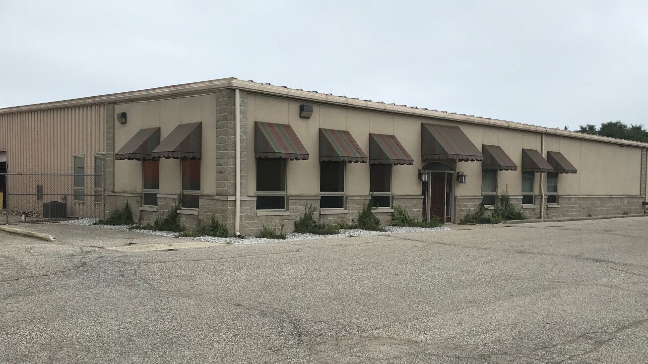 2100 Industrial Parkway, Elkhart, IN 46516