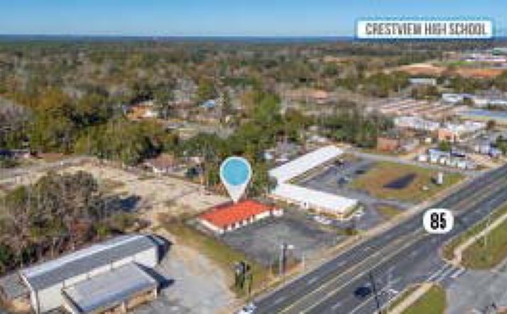 Pictures of Mixed Use, Office, Retail property located at 914 N Ferdon Blvd, Crestview, FL 32536 for sales - image #1