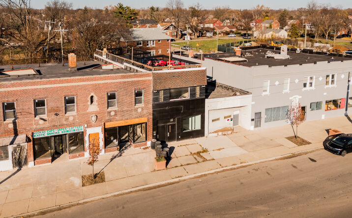 Pictures of Retail property located at 15421 Mack Ave, Detroit, MI 48224 for sales - image #1