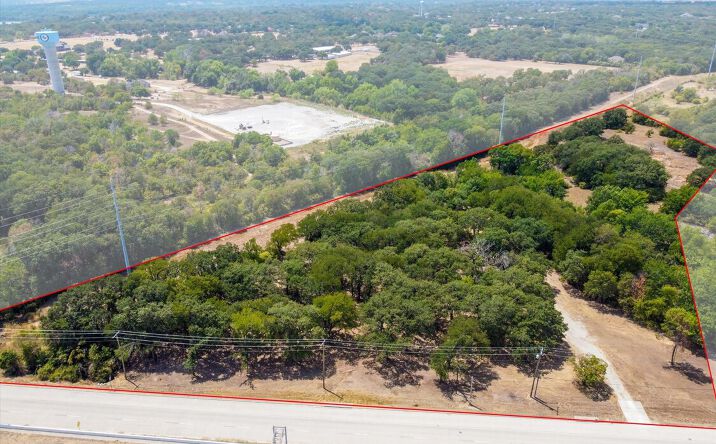 Pictures of Industrial, Mobile Home Park, Retail property located at 9251 Jacksboro Hwy, Fort Worth, TX 76135 for sales - image #1