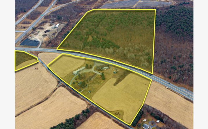 Pictures of Land property located at 590 US-9, Schodack Landing, NY 12156 for sales - image #1