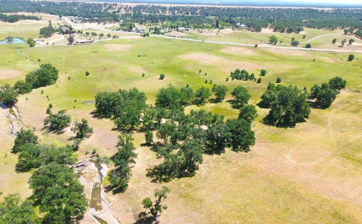Pictures of Land property located at 299 East Drive, Vista, CA 93108 for sales - image #1