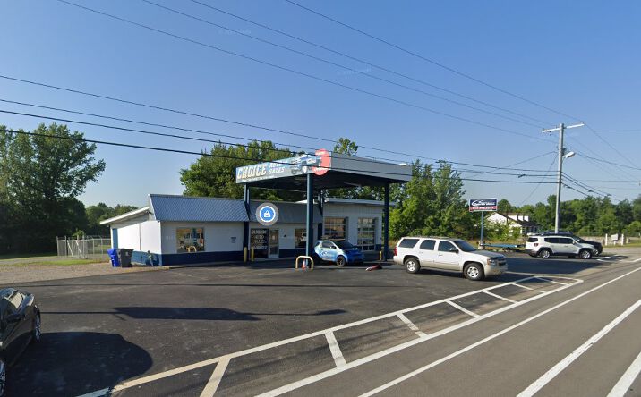 Pictures of Land, Mixed Use property located at 2836 US-31W, White House, TN 37188 for sales - image #1