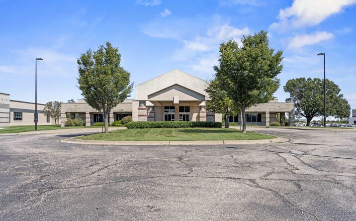 Pictures of Office property located at 2778 N Webb Rd, Wichita, KS 67226 for sales - image #1