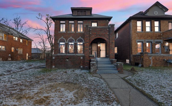 Pictures of Multifamily property located at 12346 Stoepel St, Detroit, MI 48204 for sales - image #1