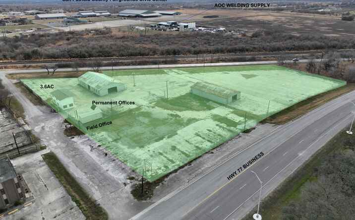 Pictures of Industrial, Self Storage property located at 475 Stamy St, Sinton, TX 78387 for sales - image #1