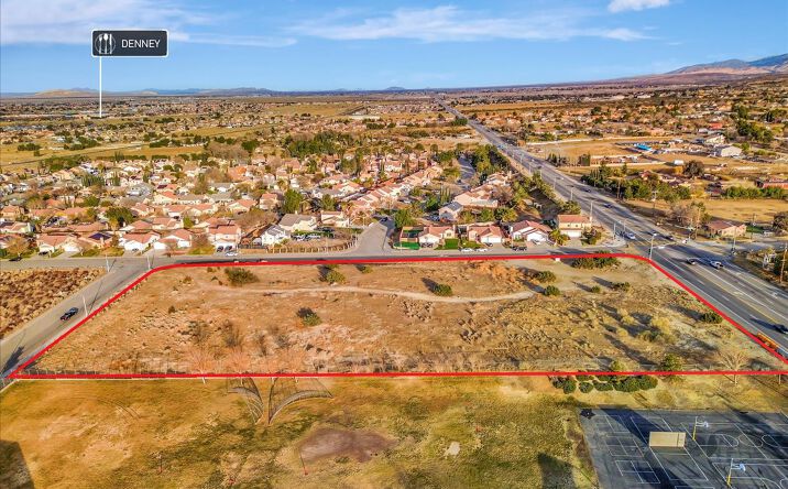 Pictures of Land property located at 37th St E, Palmdale, CA 93550 for sales - image #1