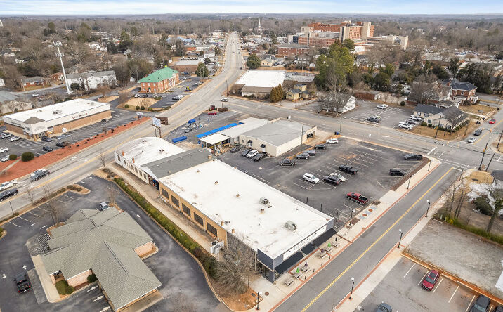 Pictures of Mixed Use, Office, Retail, Special Purpose property located at 110 E Greenville St, Anderson, SC 29621 for sales - image #1