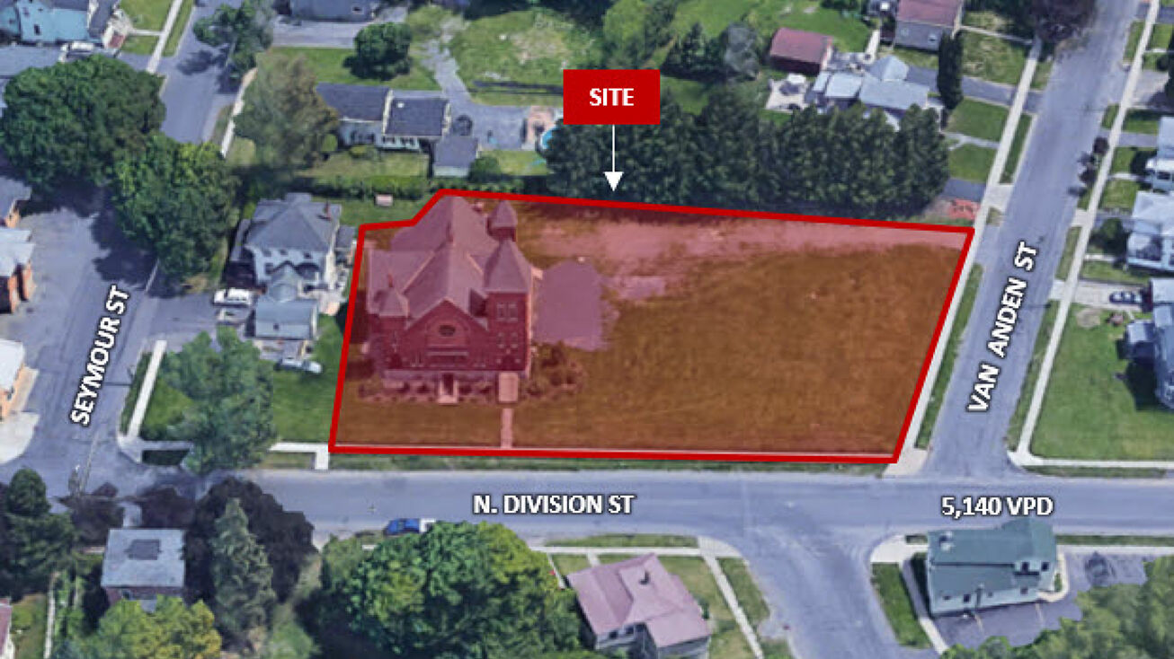 Pictures of Hospitality, Mixed Use, Multifamily, Office property located at 68 North Division St, Auburn, NY 13021 for sales - image #1