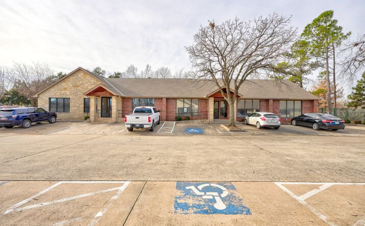 Pictures of Office property located at 4832 Richmond Square, Oklahoma City, OK 73118 for sales - image #1