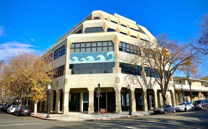 Pictures of Office, Retail property located at 888 Villa St, Mountain View, CA 94041 for sales - image #1