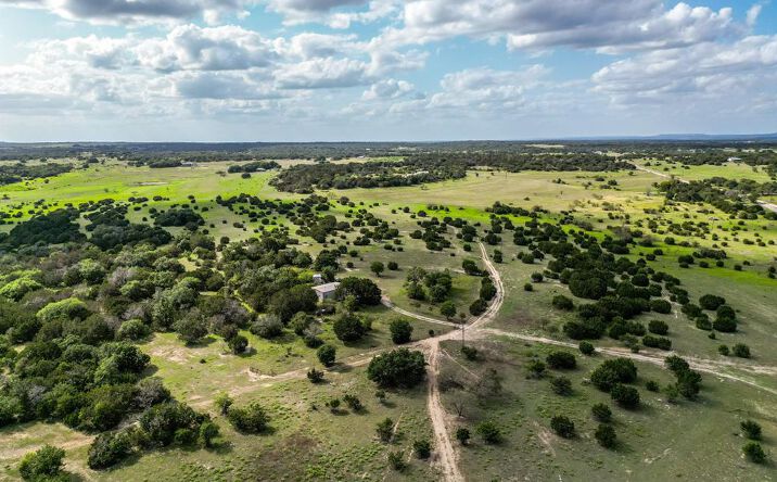 Pictures of Land property located at 1220 225, Briggs, TX 78608 for sales - image #1