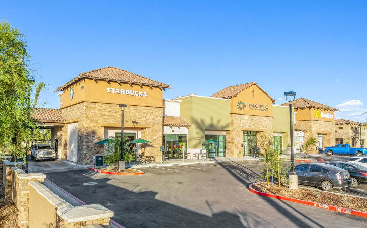 Pictures of Office, Retail property located at 1990 W Germann Rd, Chandler, AZ 85286 for comps - image #1