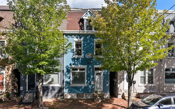Pictures of Multifamily property located at 2819 Jane St, Pittsburgh, PA 15203 for sales - image #1