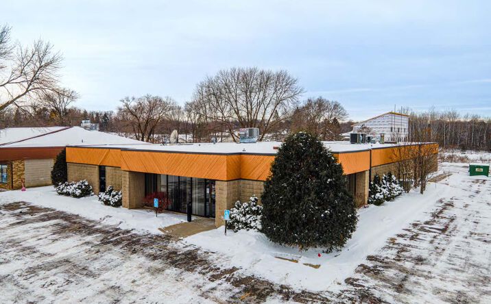 Pictures of Office, Retail property located at 2980 Buckley Way, Inver Grove Heights, MN 55076 for sales - image #1