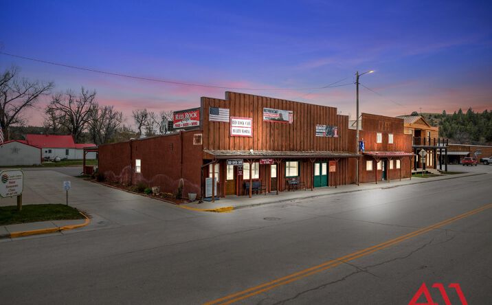 Pictures of Retail property located at 132 Main St, Hulett, WY 82720 for sales - image #1