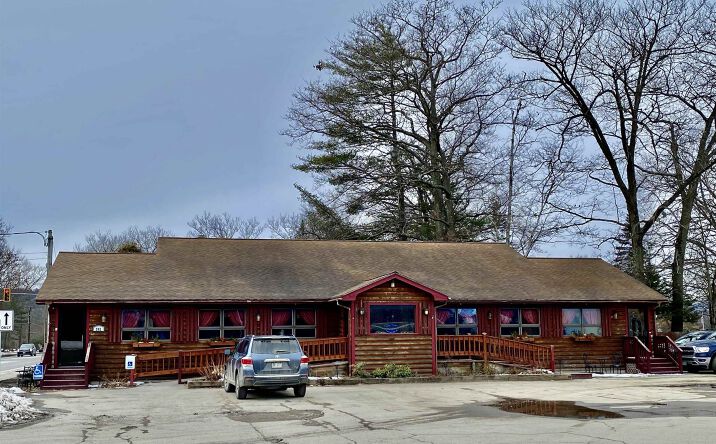 Pictures of Retail property located at 202 Central St, Haverhill, NH 03785 for sales - image #1