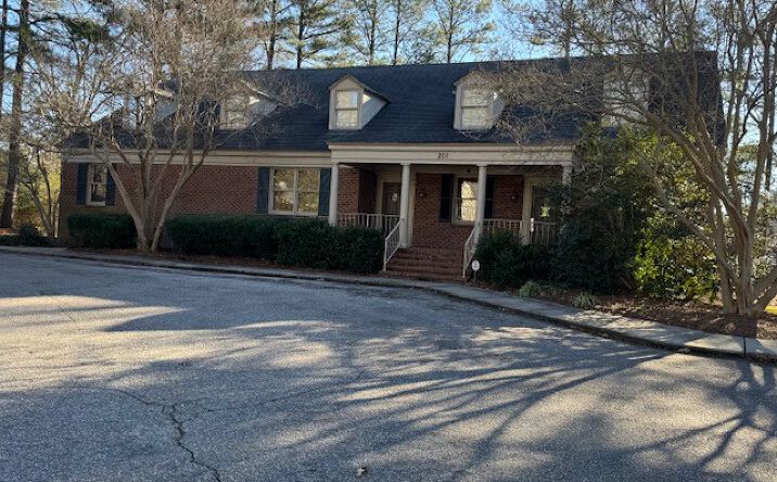 Pictures of Hospitality, Mixed Use, Office property located at 201 N Colony Ave, Ahoskie, NC 27910 for sales - image #1