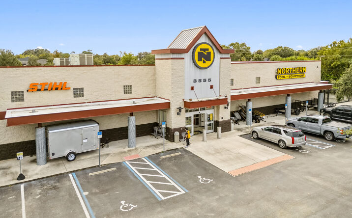 Pictures of Retail property located at 3555 W New Haven Ave, Melbourne, FL 32904 for sales - image #1